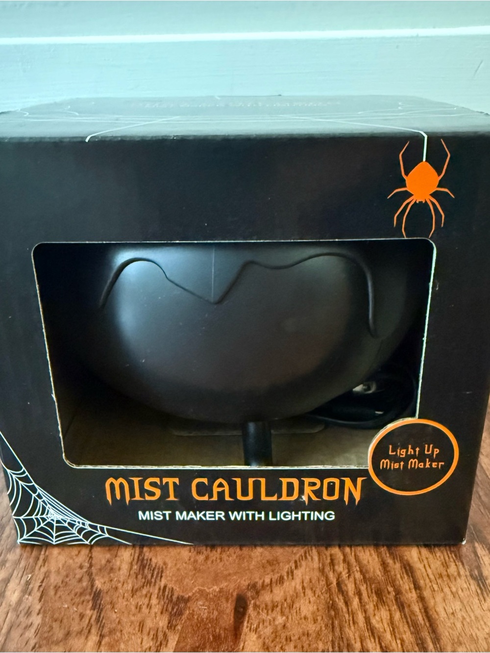 Mist Cauldron Halloween Decor Mist Maker With Lighting NEW!